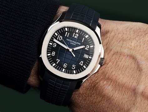 patek philippe aquanaut men's automatic watch 5168g-001|Patek Philippe aquanaut dial.